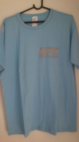 Camisa Gola Careca